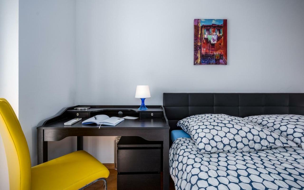 Laura House With Apartment Umag Exteriér fotografie